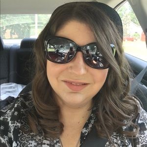 Meet your Posher, Christi